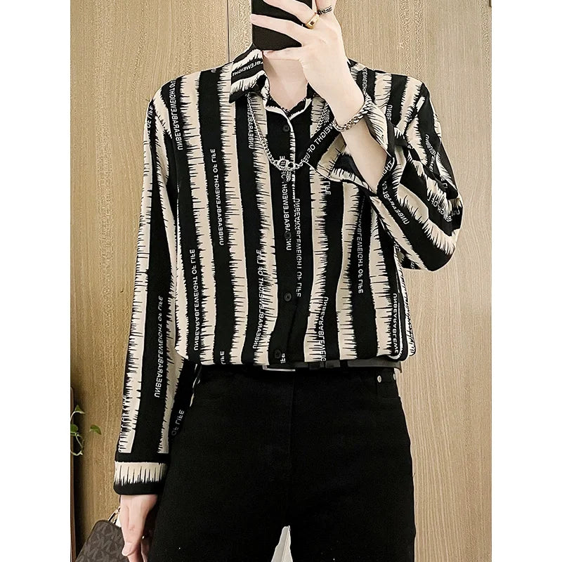 Hehope 2024 New Spring and Summer Pi Shuai Casual Loose Fashion Trend Thin Flip Collar Letter Printed Stripe Long Sleeved Shirt for Men