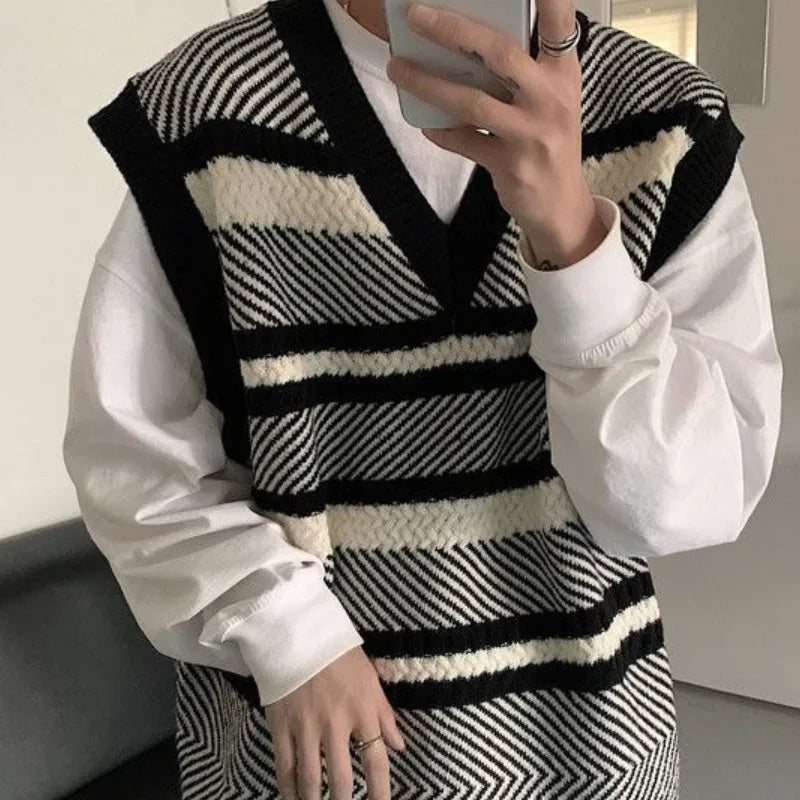 Hehope Autumn New Color Block Striped Sweater Vest for Men Korean Fashion Casual Loose Sleeveless Knitted Sweater Vests Men and Women